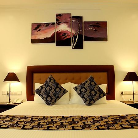 Oreeka - Katunayake Airport Transit Hotels Esterno foto
